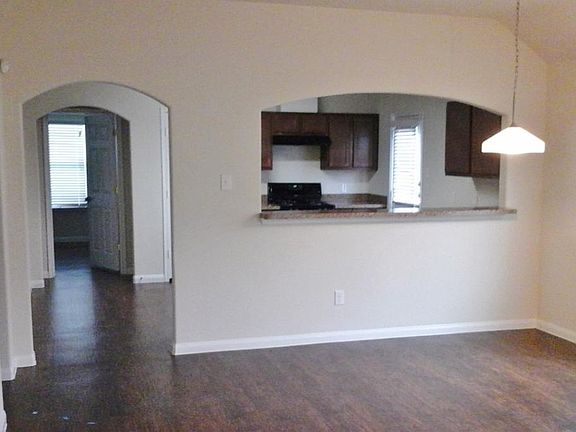 5th image of 14471 Platzer Dr