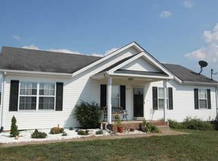 2115 Hollandale Cir, Columbia, TN 38401