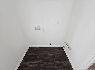 18236 Clark St, Tarzana, CA 91356