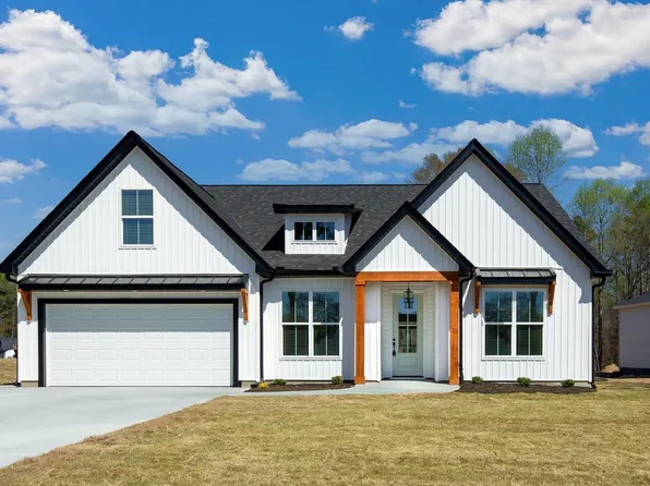 430 Brashears Rd, Campobello, SC 29322