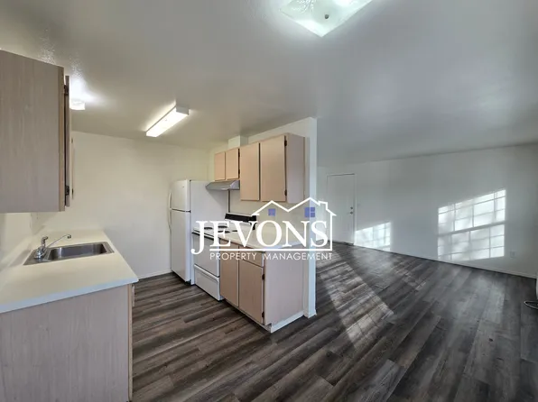 311 N 6th St APT 6, Yakima, WA 98901
