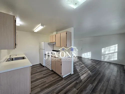 311 N 6th St #6 Photo 1
