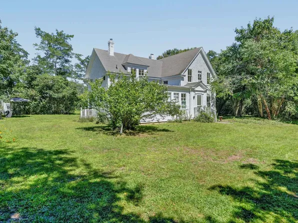 171 Upper Main St, Edgartown, MA 02539
