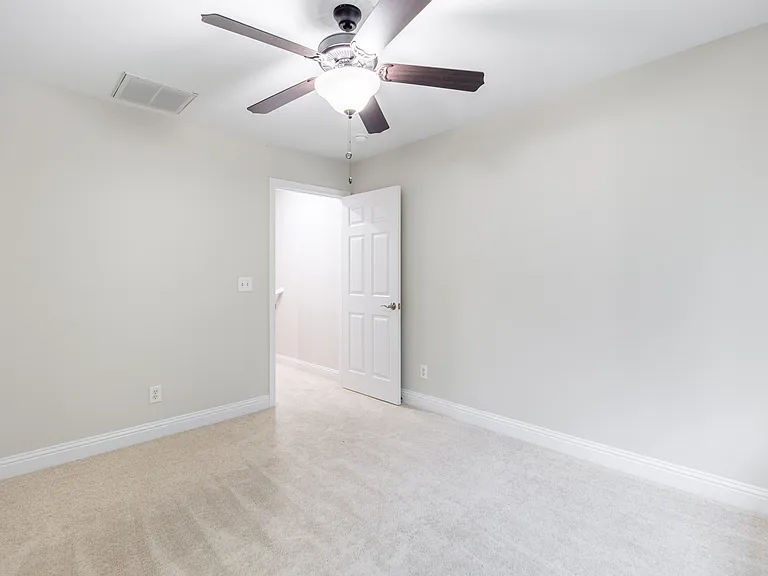 1803 Fern Ct — Photo 22