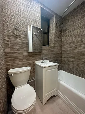 Rented by Peter R. Hungerford, LREB | media 14