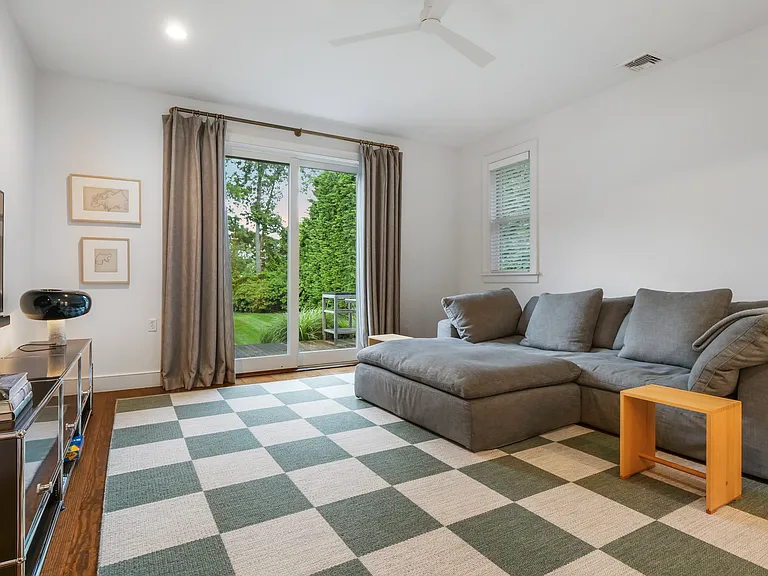 38 Fresh Pond Rd — Photo 11