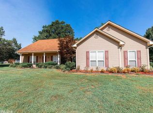 109 E James St, Redfield, AR 72132