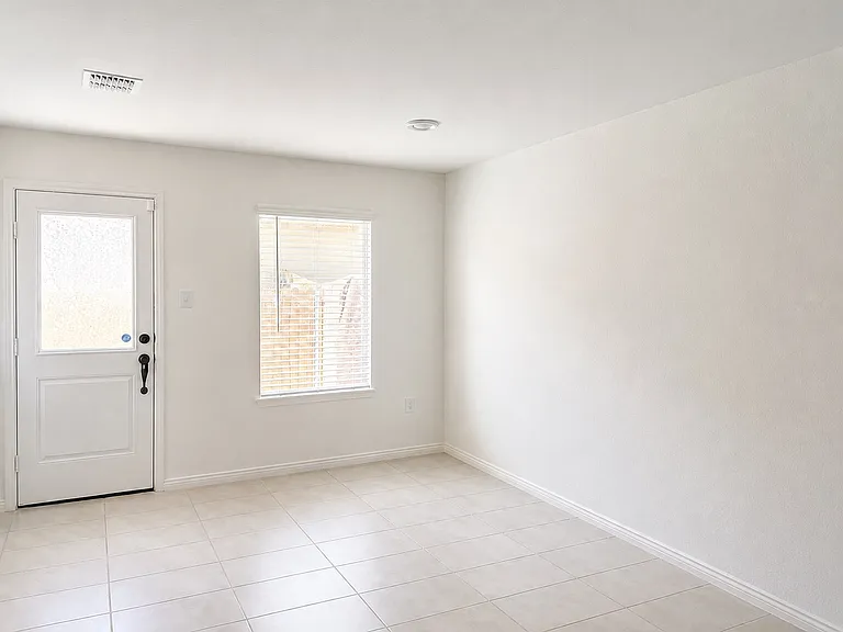 6541 Alfalfa St — Photo 4