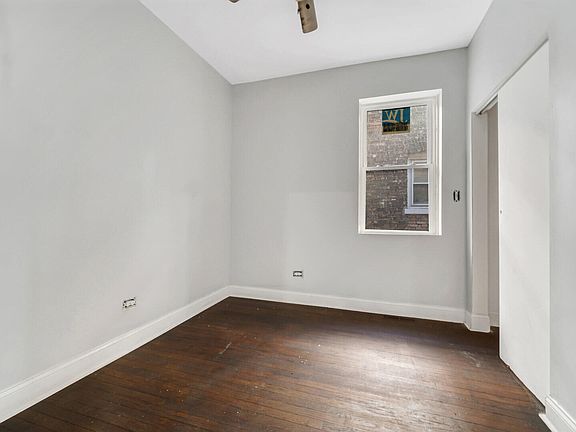 3rd image of 3827 Alder St