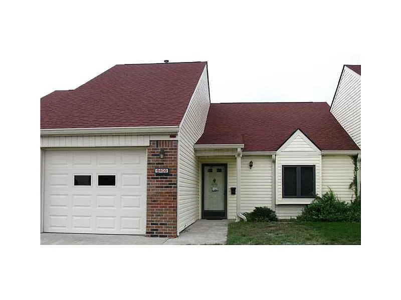 6409 Friendship Cir photo 1