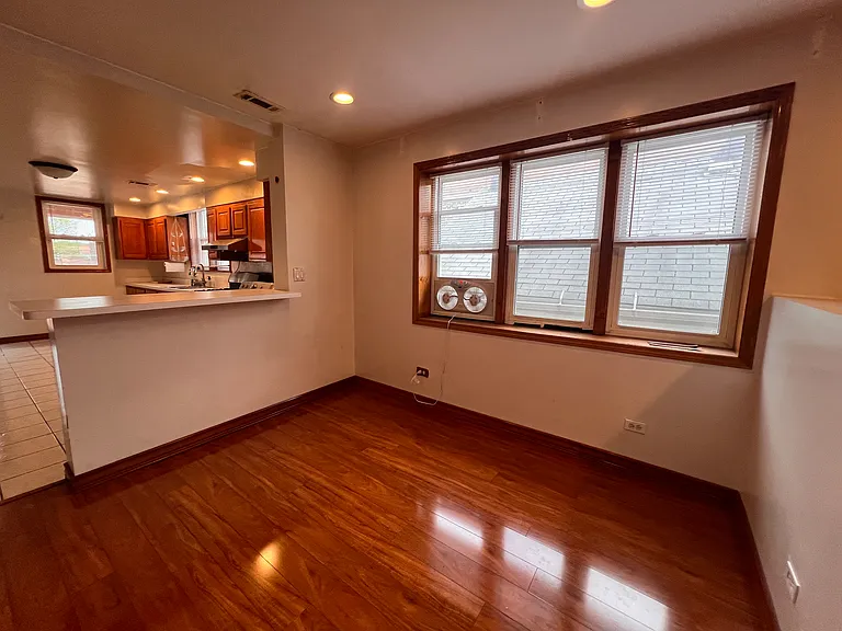 3041 S Lowe Ave #2 — Photo 19