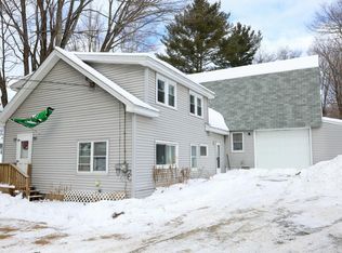 408 Farmington Falls Rd, Farmington, ME 04938