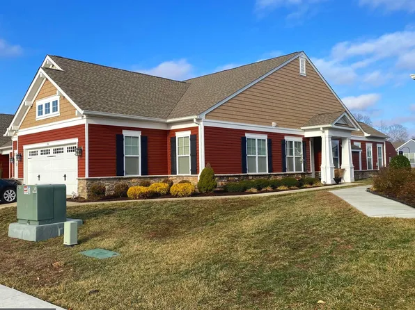 34 Camden Cir, La Plata, MD 20646