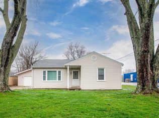 4703 W Redbud Dr, Peoria, IL 61604