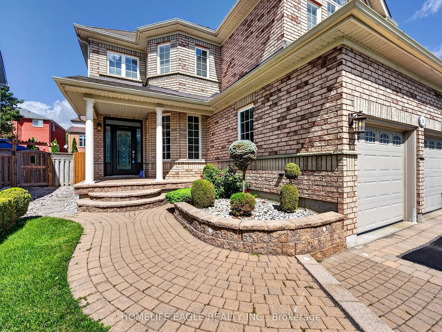 3 bed, $3,200 — Photo 2