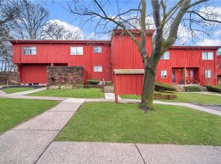 77 Webster Ct #77, Newington, CT 06111