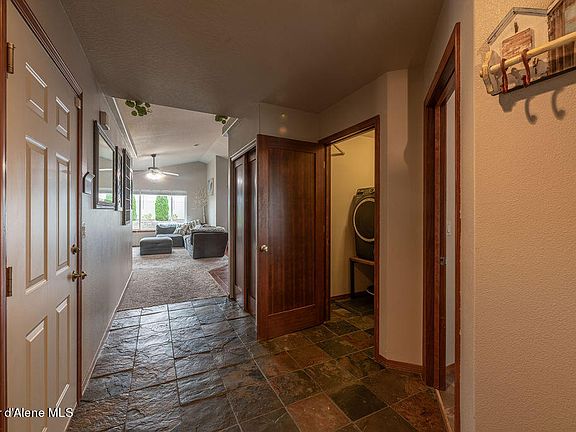 5th image of 1932 W Yaquina Dr
