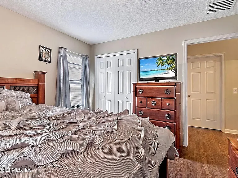9155 Mill Grove Dr — Photo 7