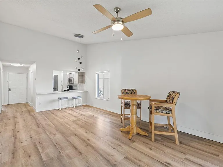 5606 Blue Shadows Ct #10 — Photo 15
