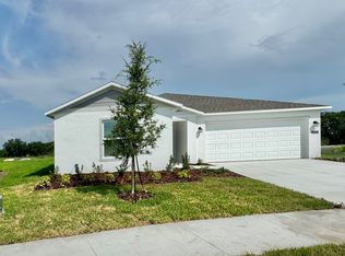 2747 Pioneer Trl, Eagle Lake, FL 33839