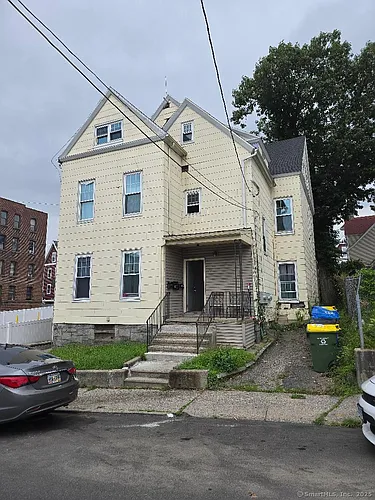 53 Cooke St #3 Photo 1