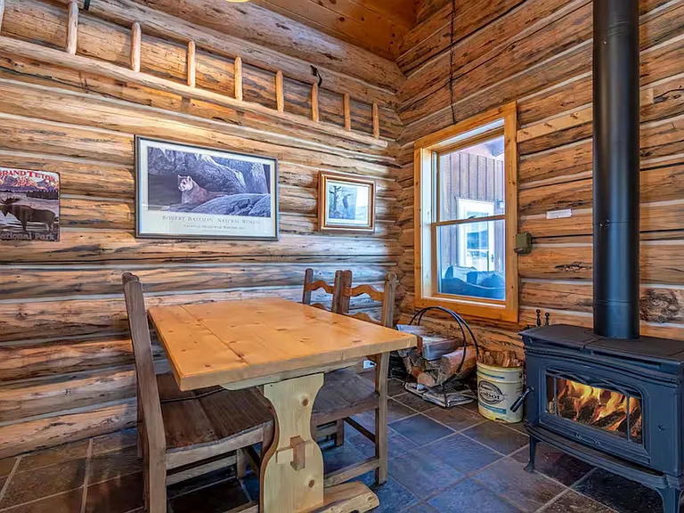 5077 Pine Dr — Photo 11