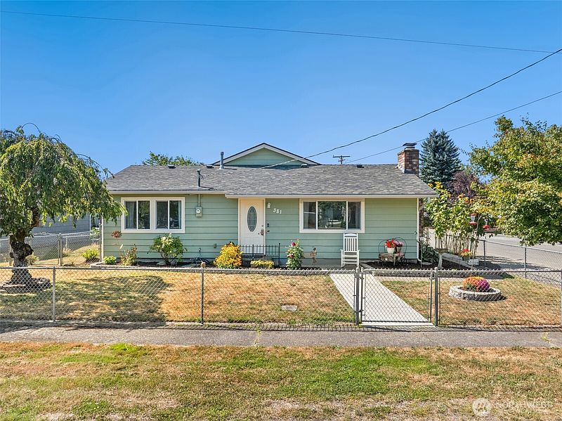 2nd image of 381 N Cascade Street