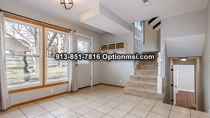 2008 E Sunvale Dr — Photo 11