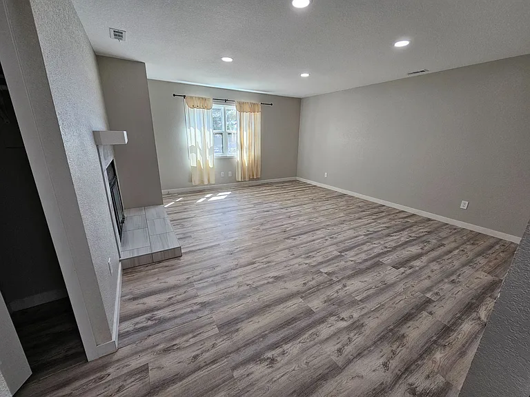 6937 Gayle Lyn Ln — Photo 9