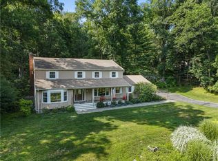 100 Cedar Hill Rd, Bedford, NY 10506