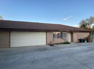 16205 Spruce St, Hesperia, CA 92345