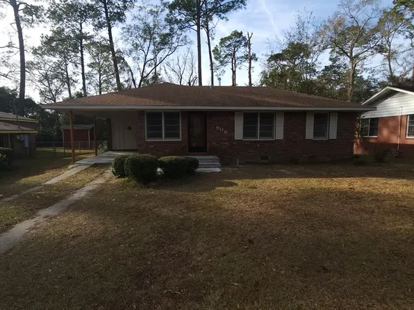 906 Bunche Dr, Valdosta, GA 31601