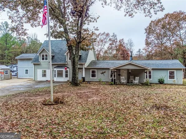 53 Black Rd NE, White, GA 30184