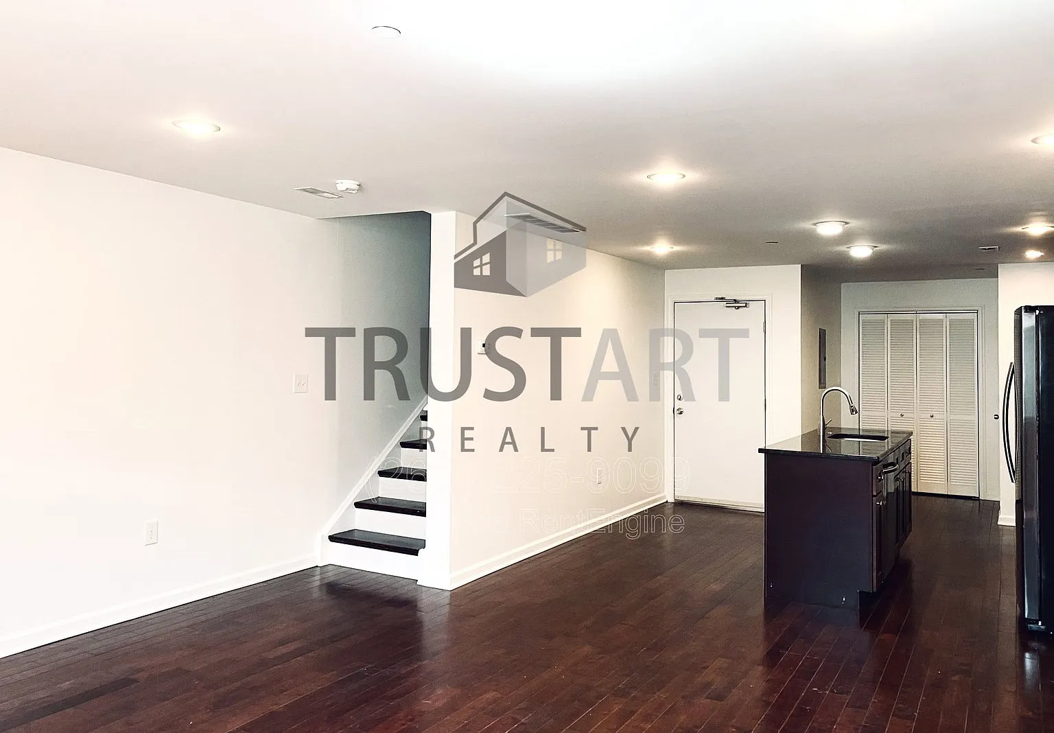 2 bed, 1.5 bath, 1113 sqft, $1,950 — Photo 1