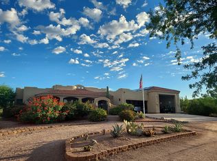 7636 E Oasis St, Mesa, AZ 85207