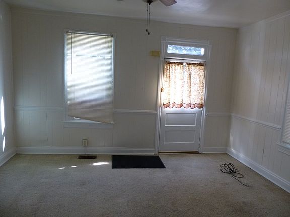 2nd image of 331 S Mulberry St