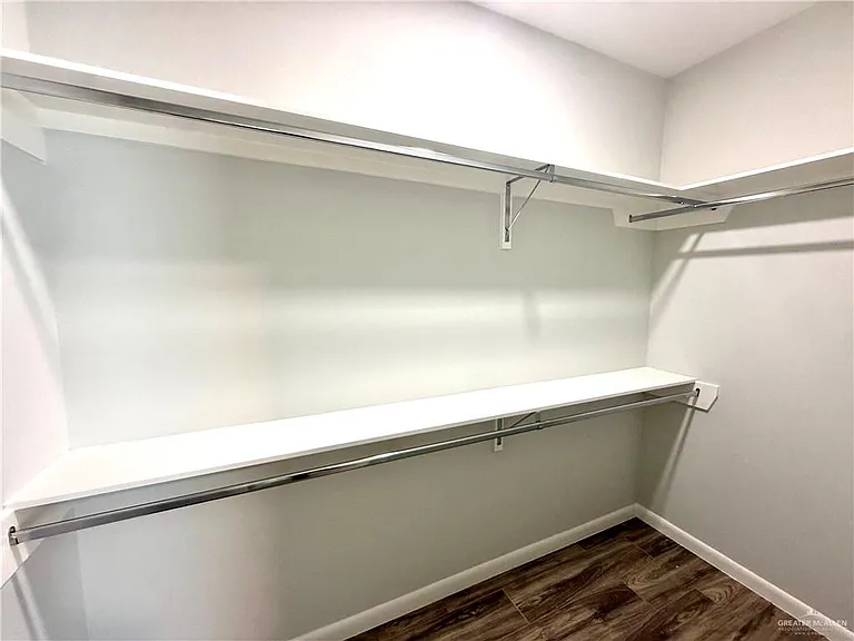 2701 W Bliss St #1 — Photo 5