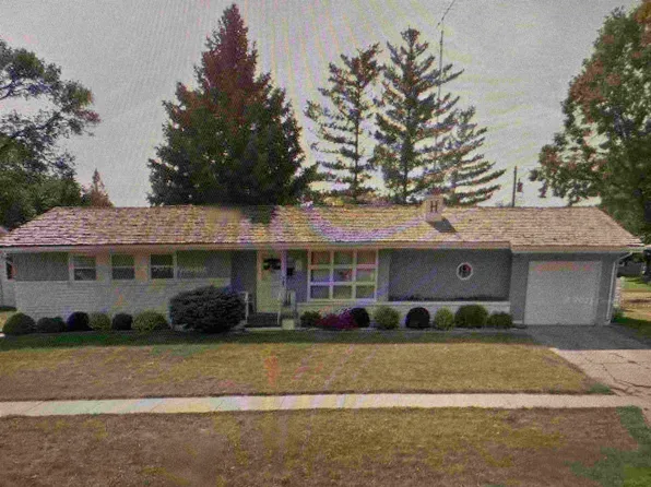 1005 N 11th St, Norfolk, NE 68701