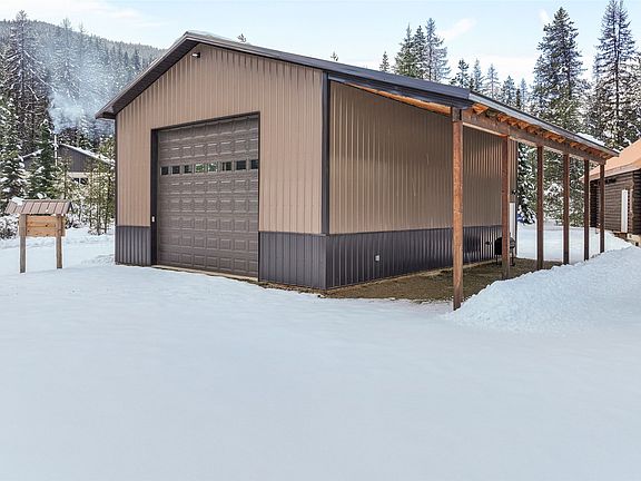 3rd image of 37 Rudolph Ct