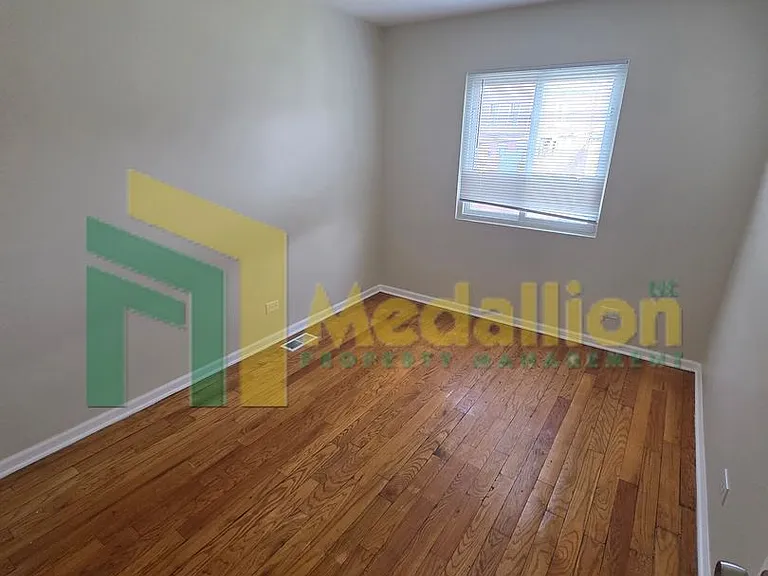 10637 S Cottage Grove Ave — Photo 12