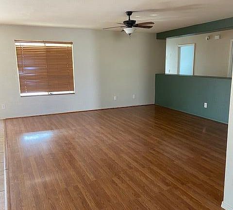 4th image of 3610 E Secretariat Rd