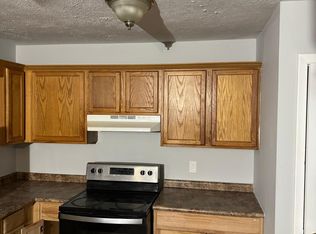 5449 Mesa Dr, Fayetteville, NC 28303