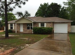 1171 Oakwood Lakes Blvd, Defuniak Springs, FL 32433