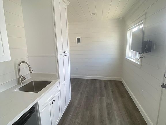 2nd image of 152 N Coast Hwy N #34