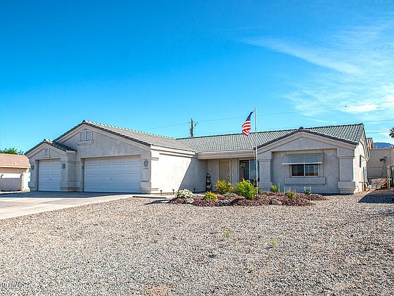 2nd image of 770 Pueblo Dr