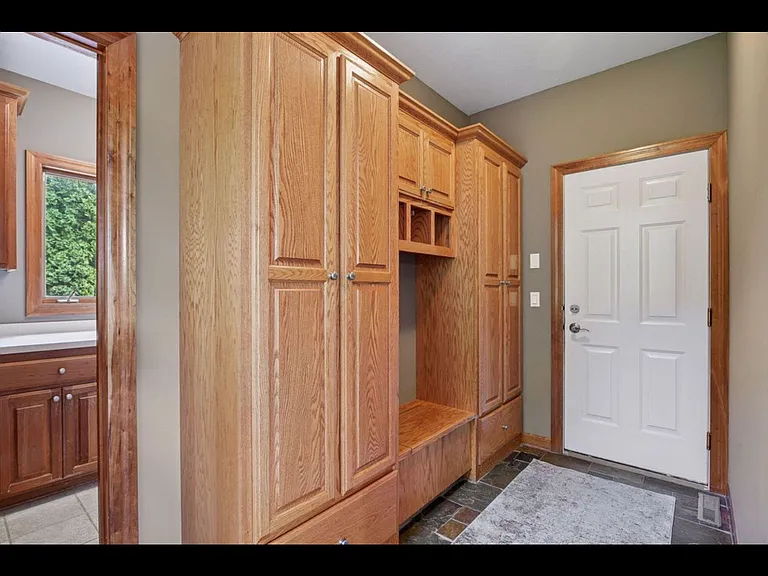 15208 Fairway Heights Rd NW — Photo 16