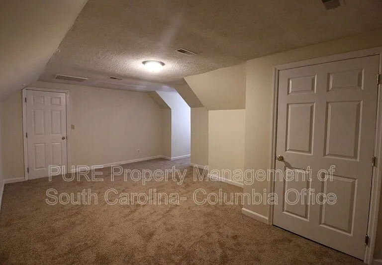403 Charwood Ln — Photo 56