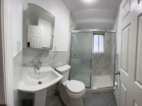 2nd image of 13416 58th Ave Floor 3