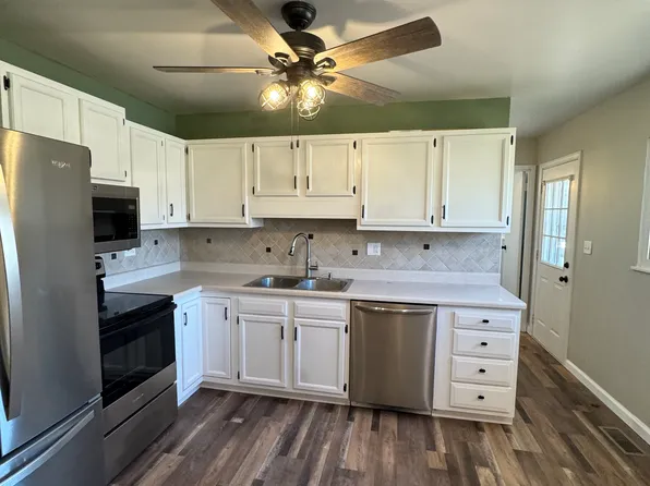 307 Whitehall Dr, O Fallon, IL 62269