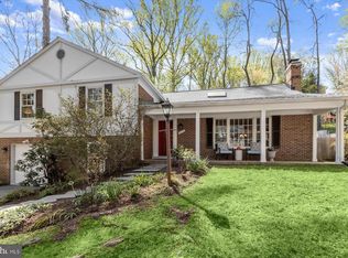 8016 Lilly Stone Dr, Bethesda, MD 20817